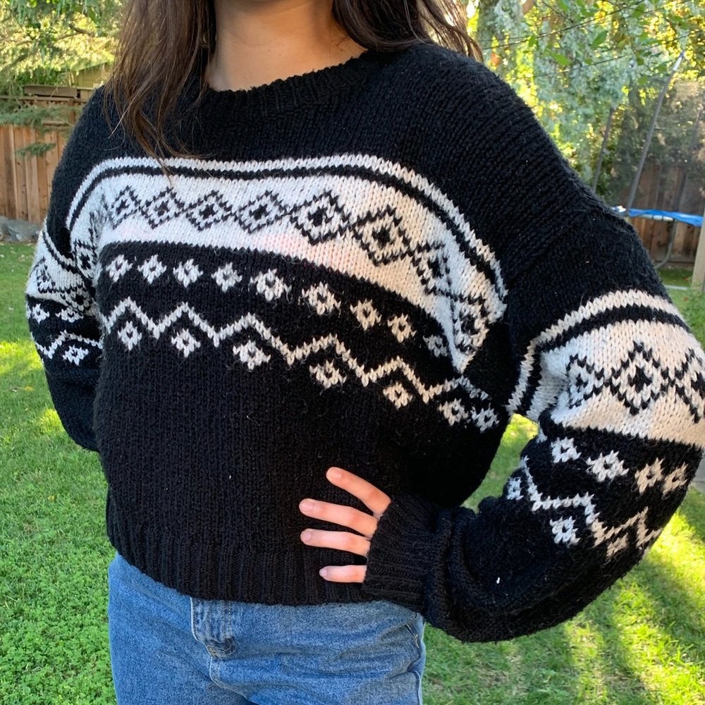 Cozy PacSun / ME to WE b&w sweater🤍